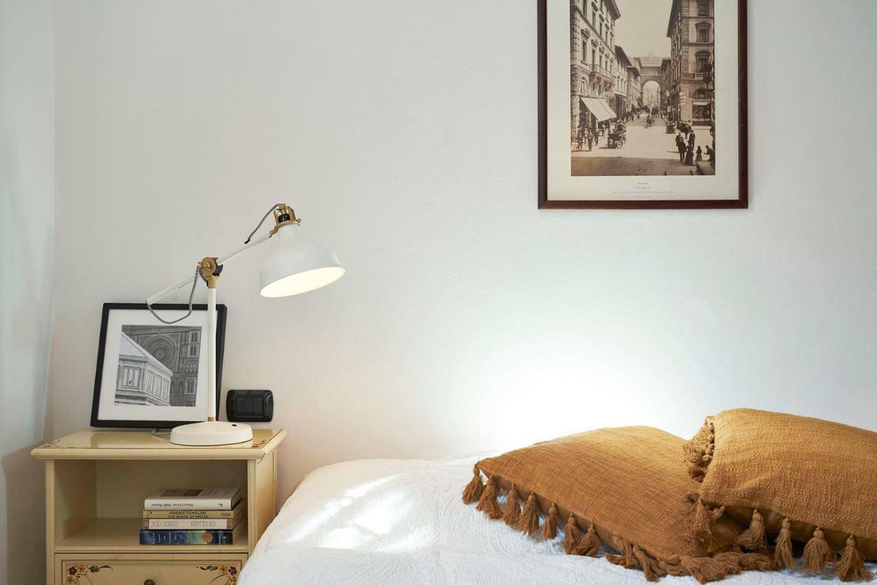 Great Apts Few Steps To The Duomo Apartment Florence Luaran gambar